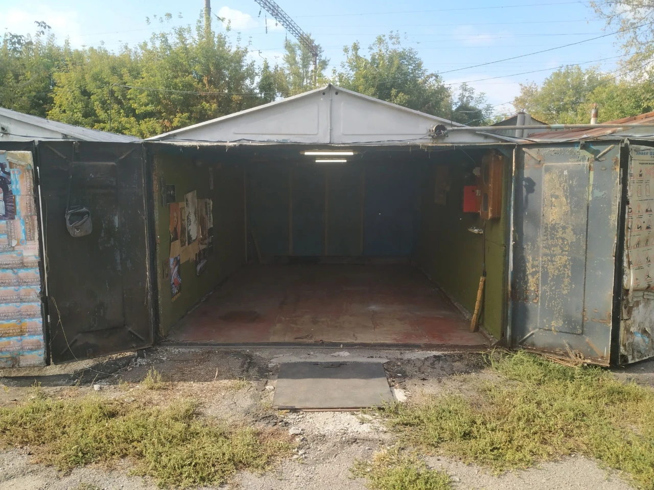 Продам гараж на Половках