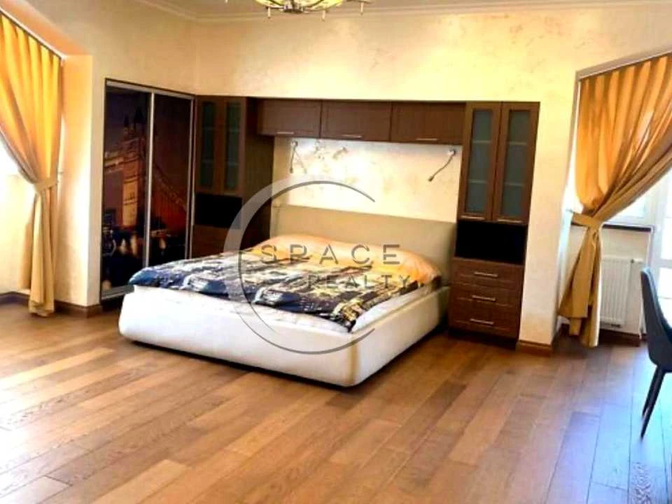 Будинок. Київ, Георгія Горюшка вул.