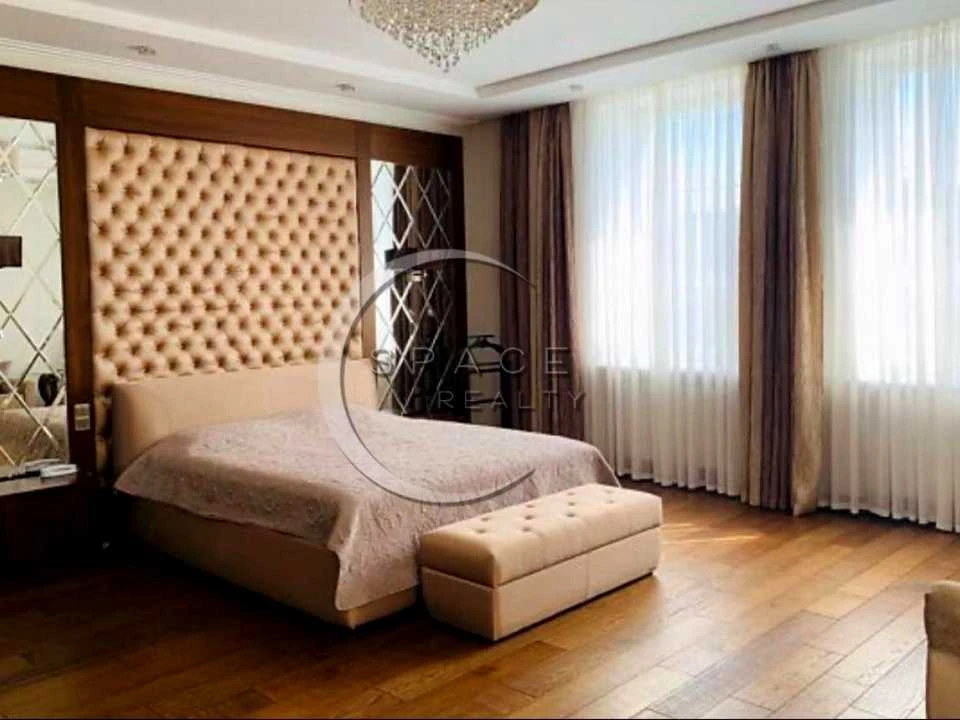 Будинок. Київ, Георгія Горюшка вул.