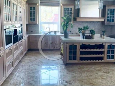 Будинок. Київ, Георгія Горюшка вул.