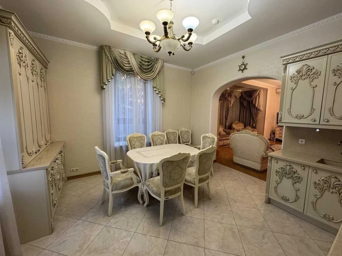 Оренда будинку 1055 м², Васильківський пров.