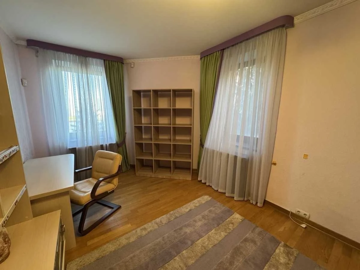 Оренда будинку 1055 м², Васильківський пров.