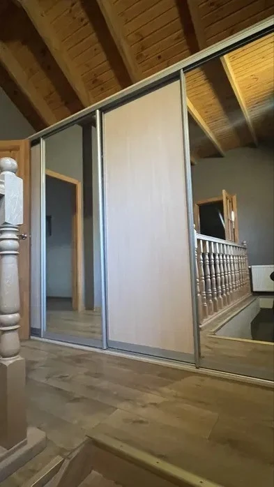 Оренда котеджу 200 м², 52-а Садова вул.