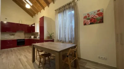 Оренда котеджу 200 м², 52-а Садова вул.