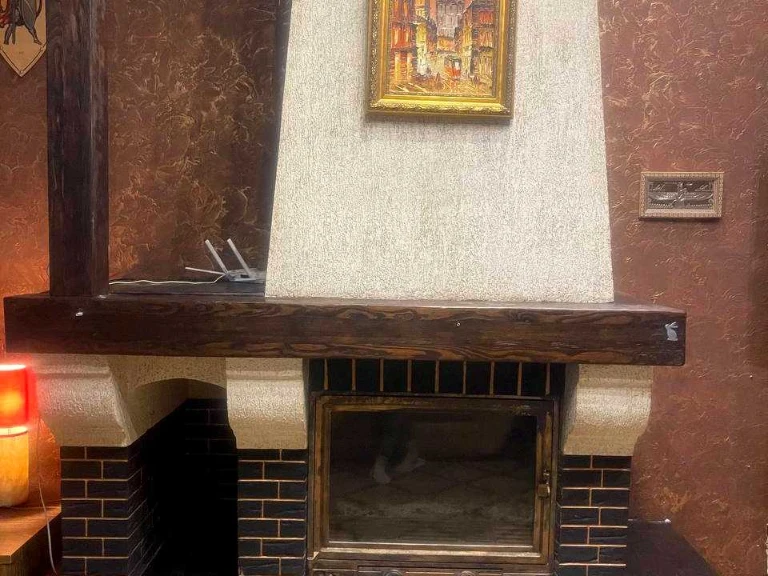 Будинок. Київ, Садова вул.