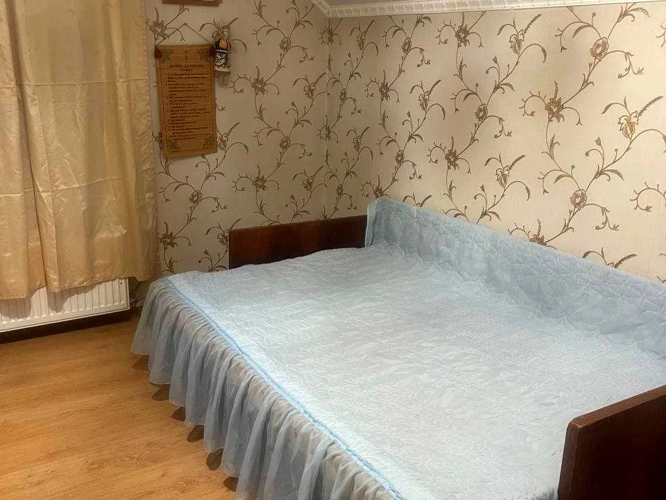 Будинок. Київ, Садова вул.