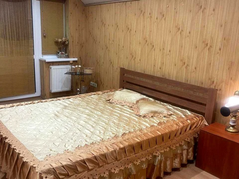 Будинок. Київ, Садова вул.