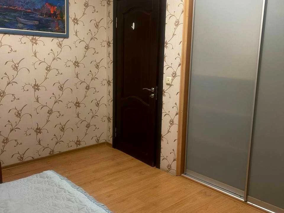 Будинок. Київ, Садова вул.