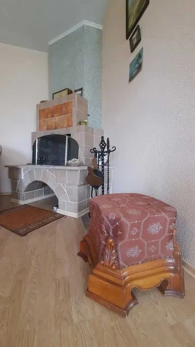 Оренда будинку 220 м², 1-а Озерна вул.