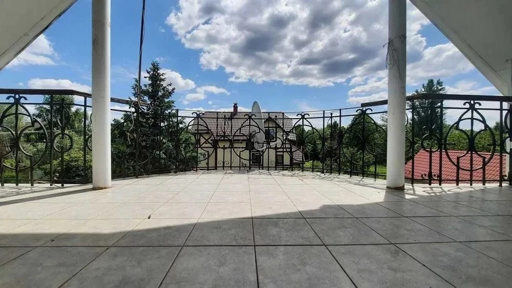 Оренда будинку 220 м², 1-а Озерна вул.