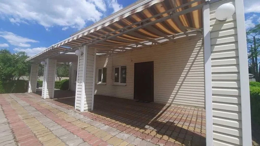Оренда будинку 220 м², 1-а Озерна вул.