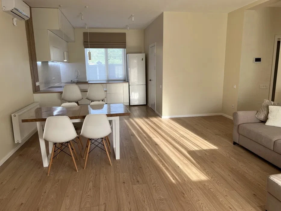 Аренда дома 135 м², Леся Курбаса просп.