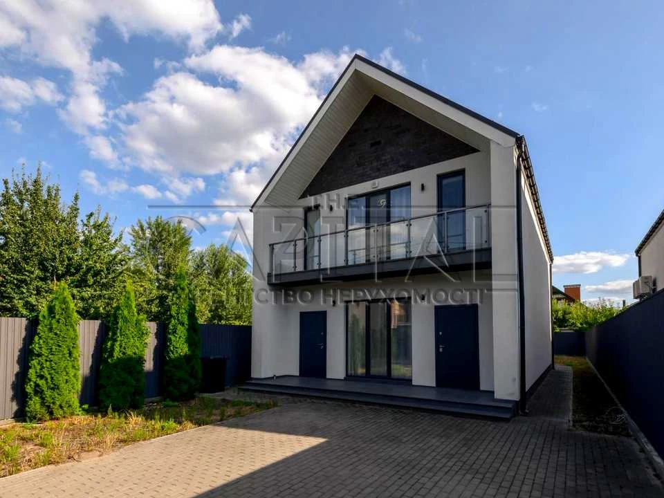 Будинок. Київ, Березова вул.