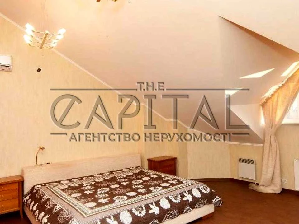 Будинок. Київ, Володимира Сікевича вул.
