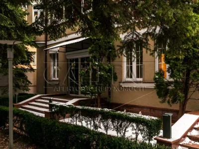 Будинок. Київ, Памви Беринди пров. (Михайла Реута)