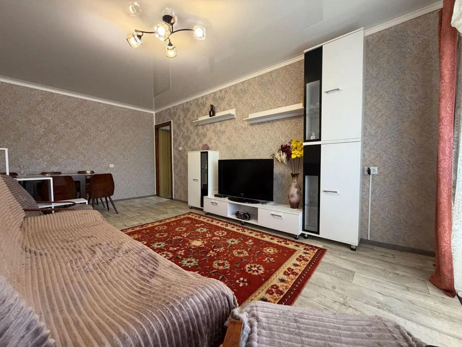 Buy a two-room apartment on Solnechny, Malinovsko Street