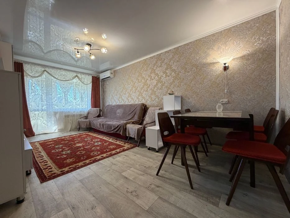 Buy a two-room apartment on Solnechny, Malinovsko Street