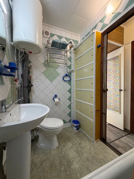 Buy a two-room apartment on Solnechny, Malinovsko Street