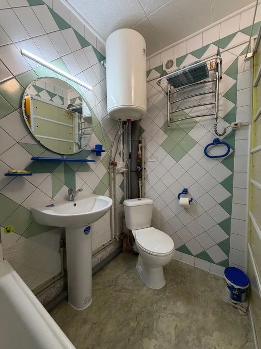 Buy a two-room apartment on Solnechny, Malinovsko Street
