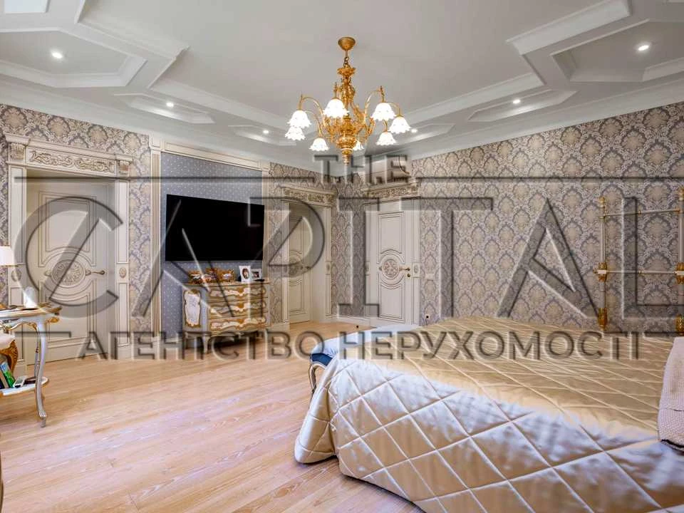 Будинок. Київ, Лютнева вул.