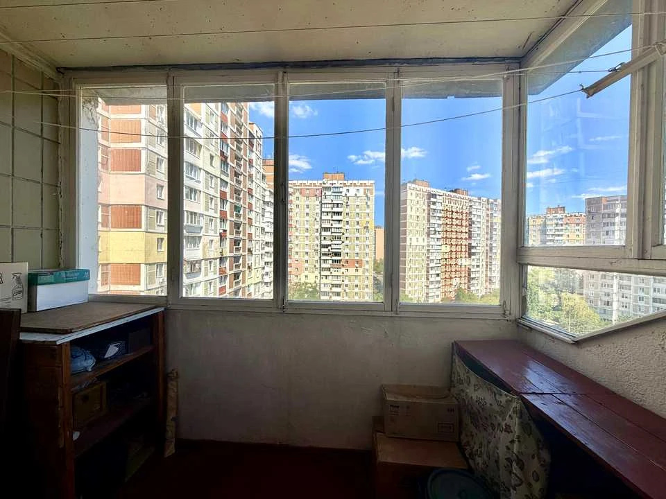 Apartment. Kyiv, Chervonoi Kalyna Ave. (Volodymyr Mayakovsk