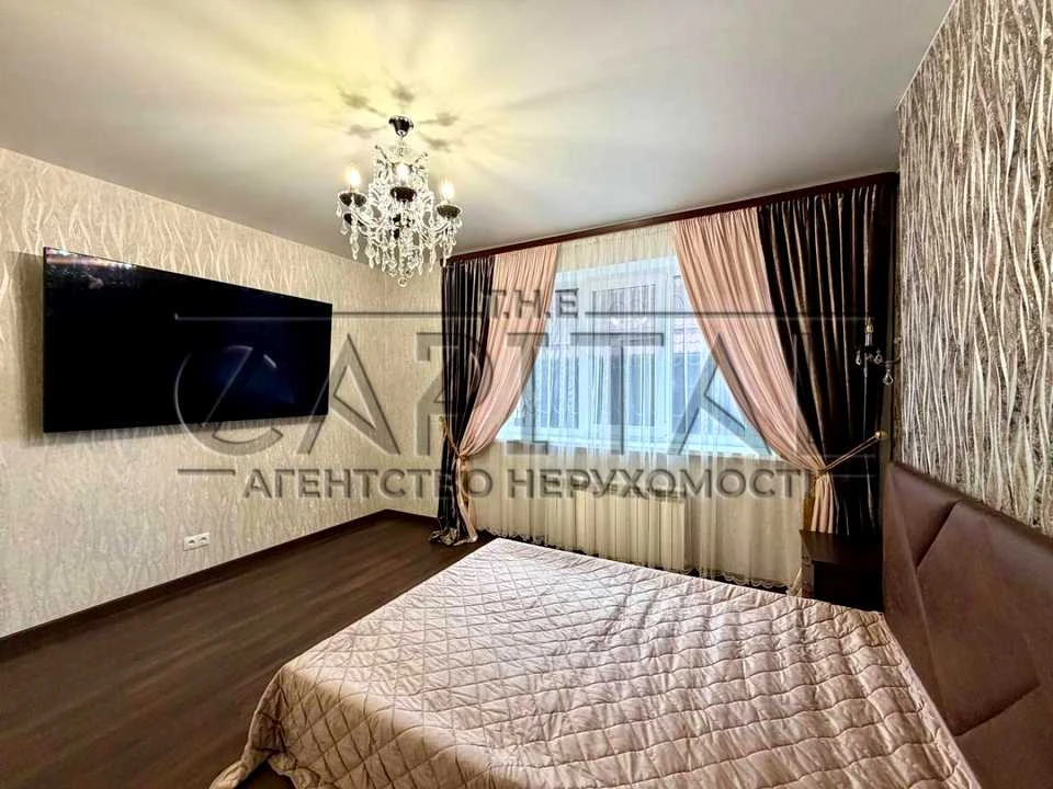 Будинок. Київ, Бортничі Осокорки