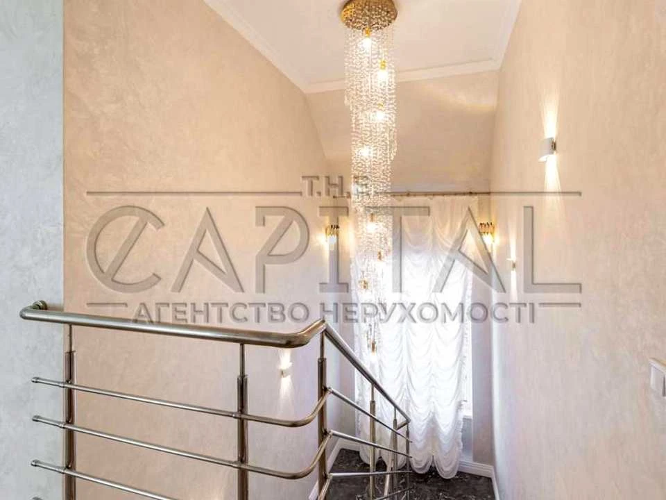Будинок. Київ, Лугова вул.