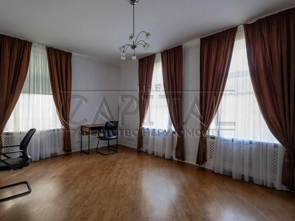 Будинок. Київ, Редутна вул.