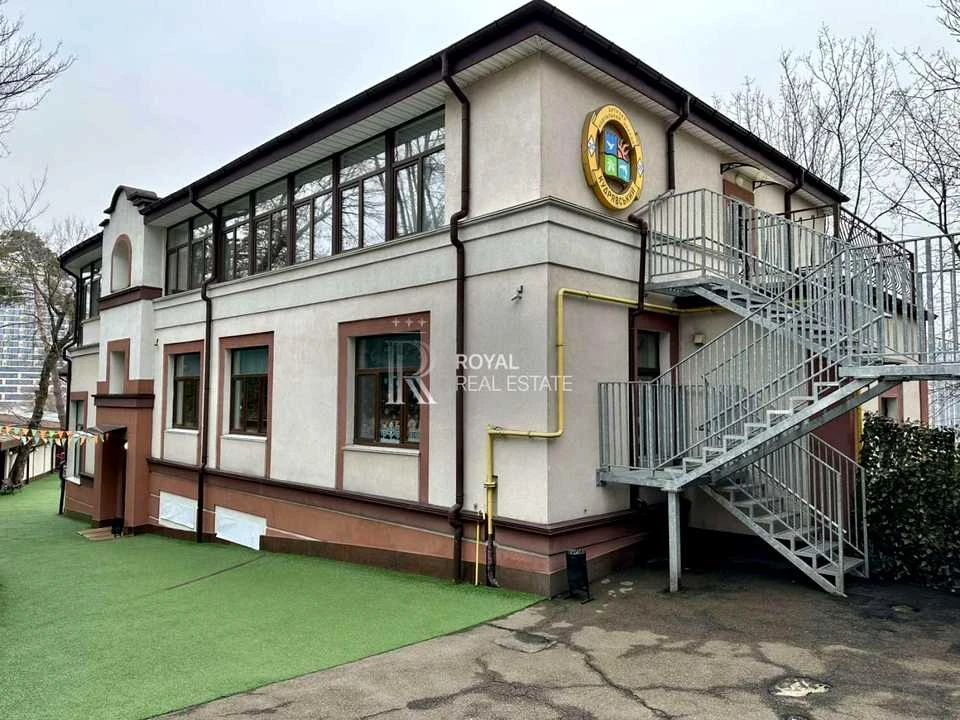 Будинок. Київ, Косогірний пров.