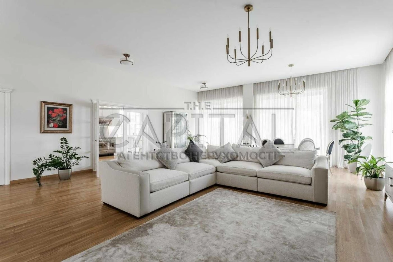 Оренда будинку 600м2, КМ Коник, Чапаївка, Київ