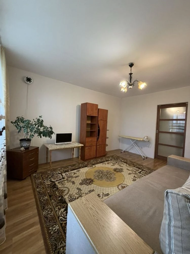 Продаж 2-кімнатної квартири в районі вул. Лавріщева, Ужгород