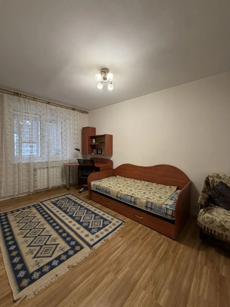 Продаж 2-кімнатної квартири в районі вул. Лавріщева, Ужгород