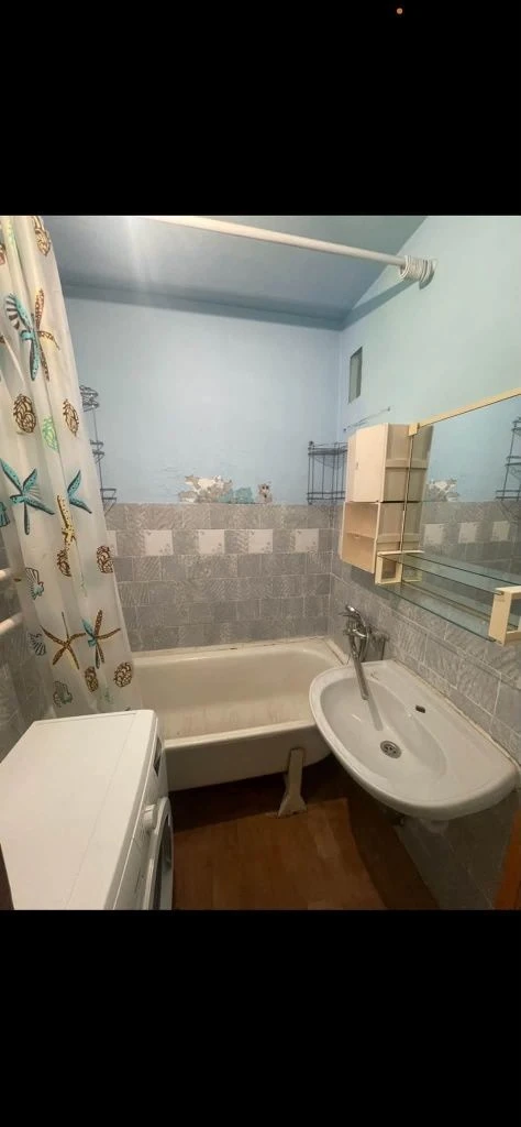 Продаж 3кім квартира вул Наукова