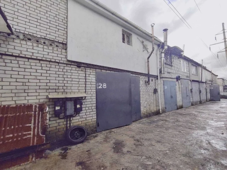 Гараж СТО Техстанція Малярка Склад Троєщина  70квм робота та