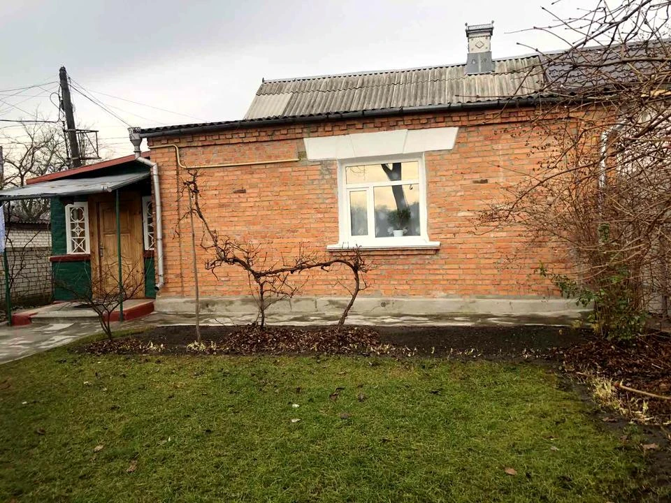 Будинок. Житомир, Набережна Під Скелями вул.