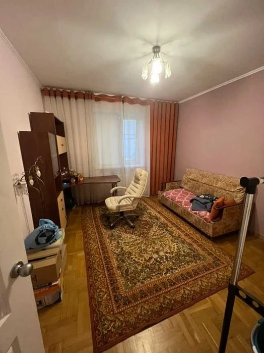 Продаж будинку вул. Довженко