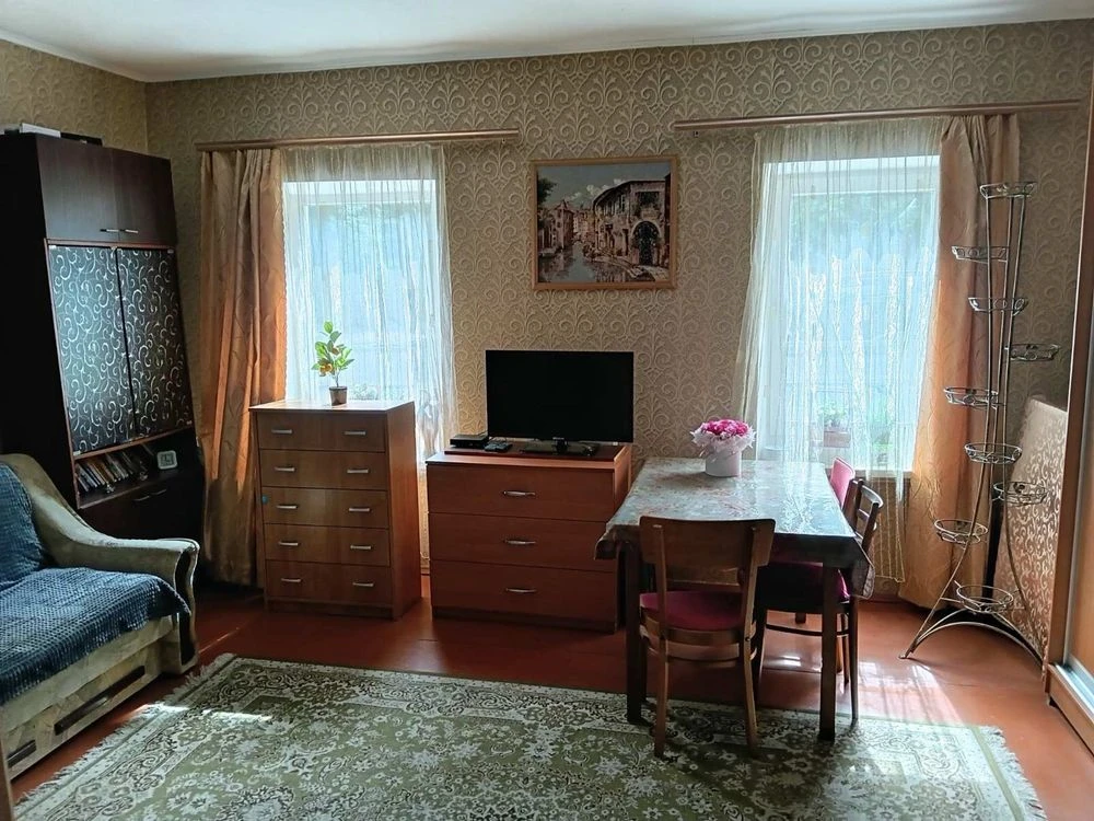 Продаж частини  будинку в центрі Житомира. Присутній торг.
