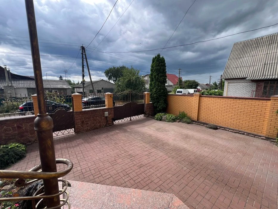 Продаж ексклюзивного будинку Преміум класу в місті Житомир!