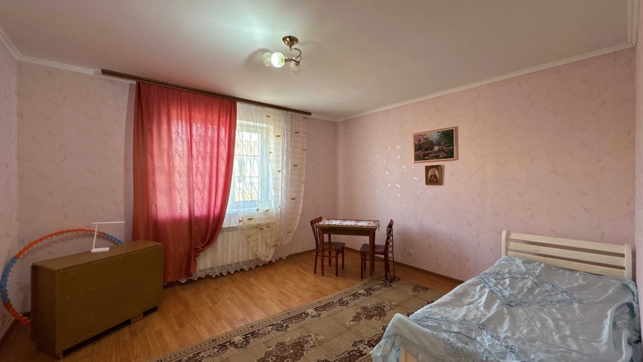 Продається будинок 173 м² у передмісті Житомира