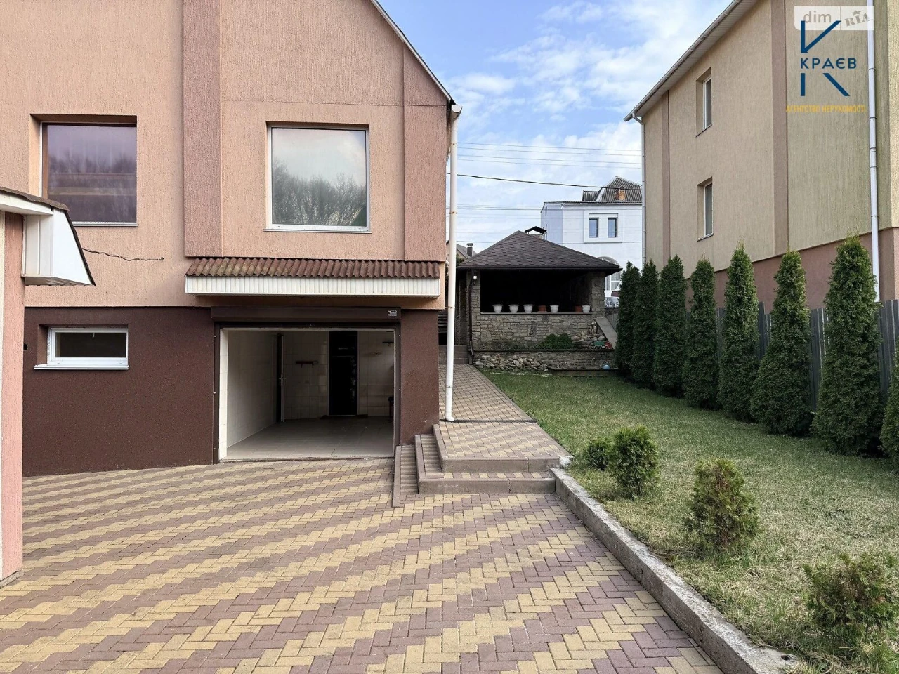 Продаж Дуплексу 254 м2 з альтанкою Південно-Західний р-н