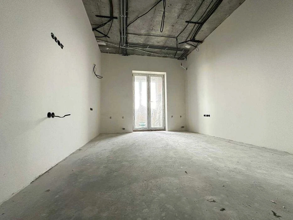 Продам 3-х комнатную квартиру в ЖК Кировский пр. Поля