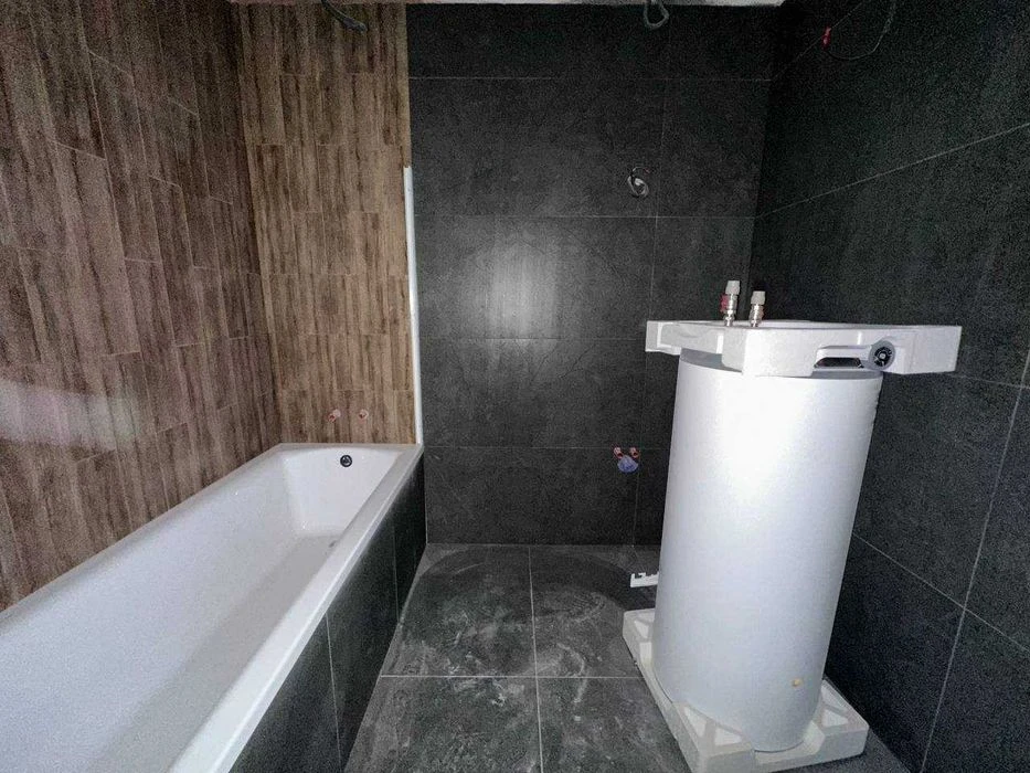 Продам 3-х комнатную квартиру в ЖК Кировский пр. Поля