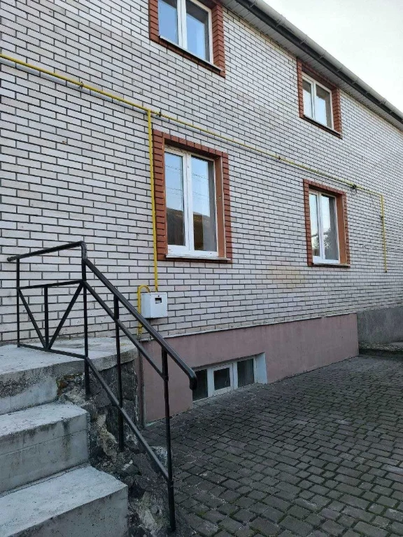 Продам житловий будинок, Ружична 6 кімнат!