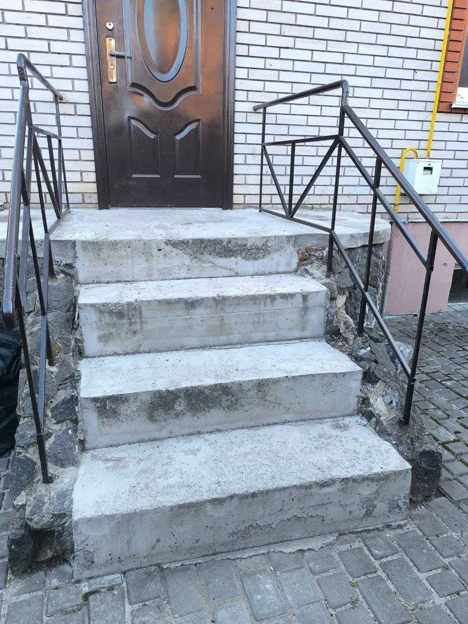 Продам житловий будинок, Ружична 6 кімнат!