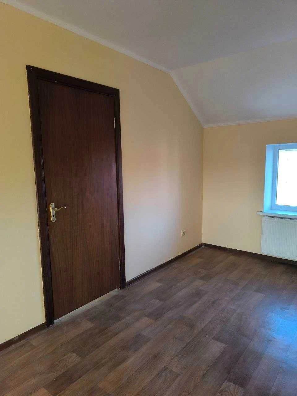 Продам житловий будинок, Ружична 6 кімнат!