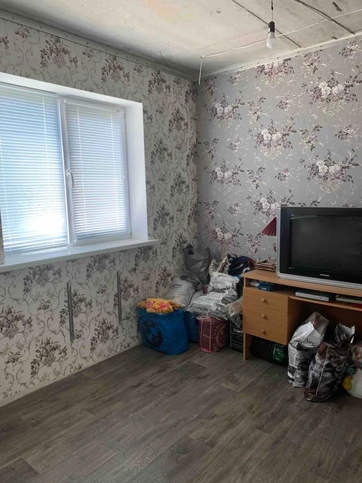 Продам надійний будинок.