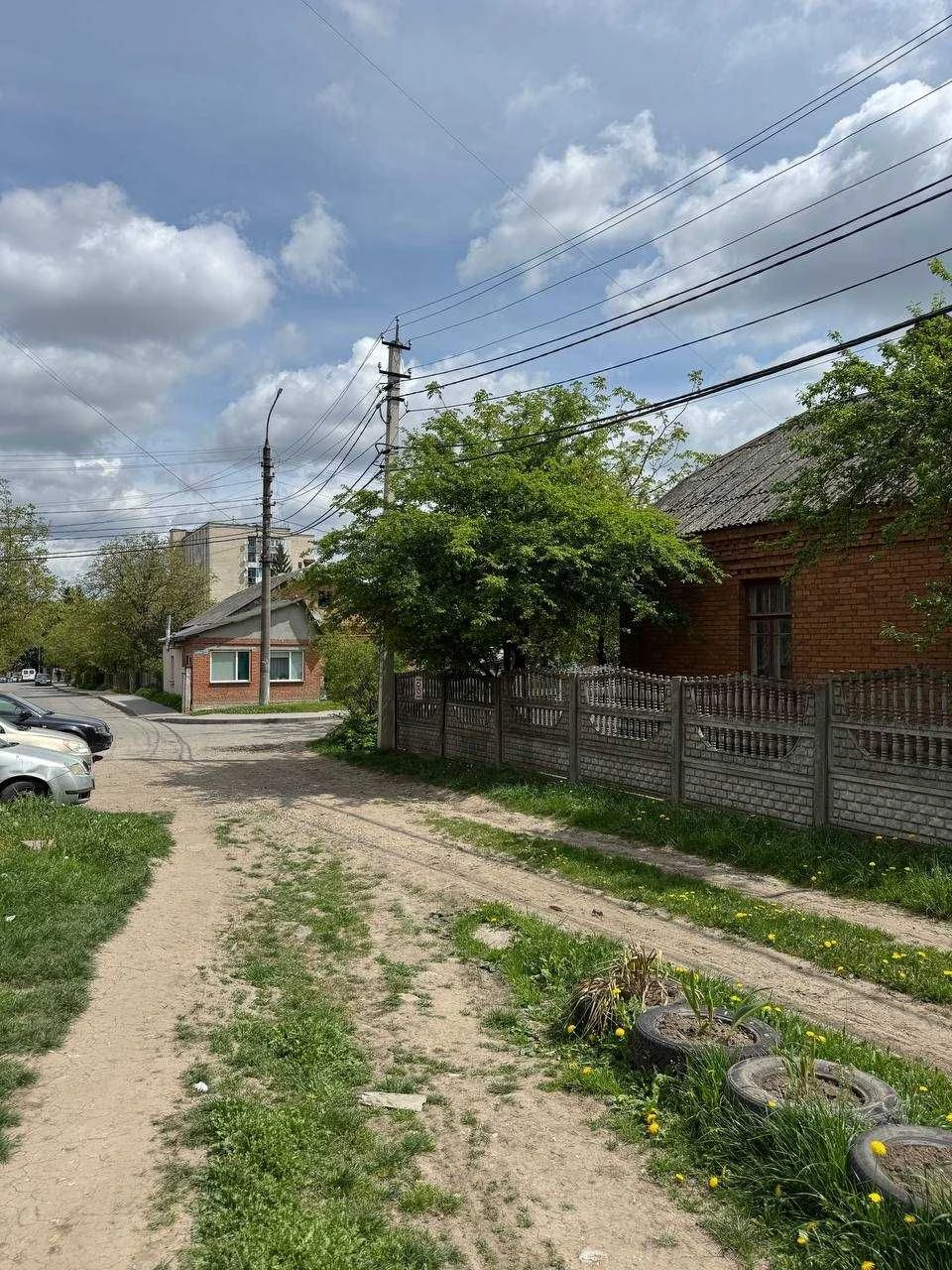 Продаж приватного будинку та земельної ділянки ЗаготЗерно