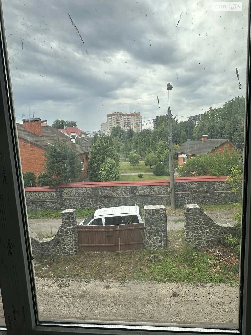 Продаж Дім Лезневе