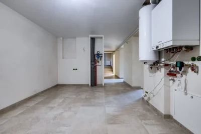 Продаж будинку з ділянкою кн.Ольги-Виноградна