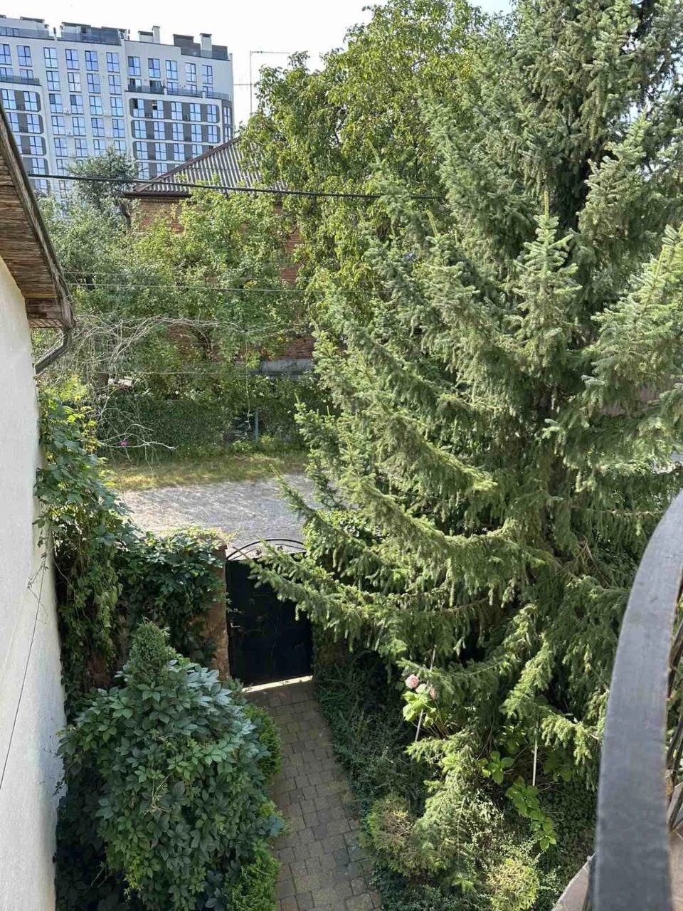 Продаж будинку з ділянкою кн.Ольги